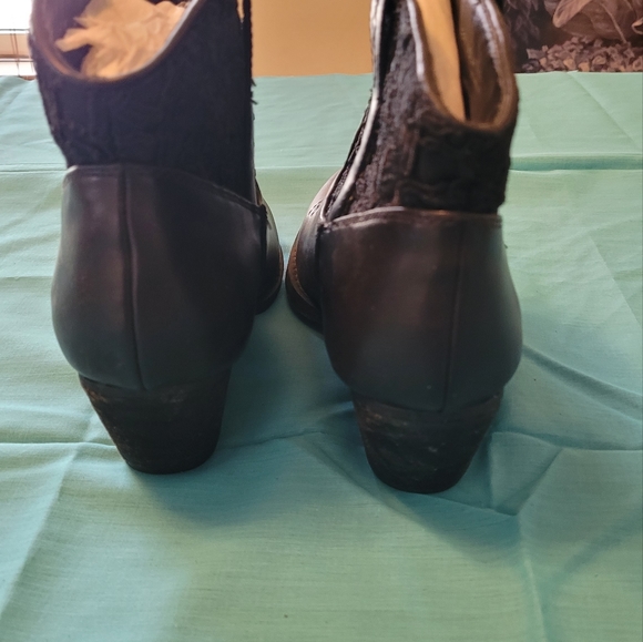 Very Volatile black bootie - Picture 4 of 5